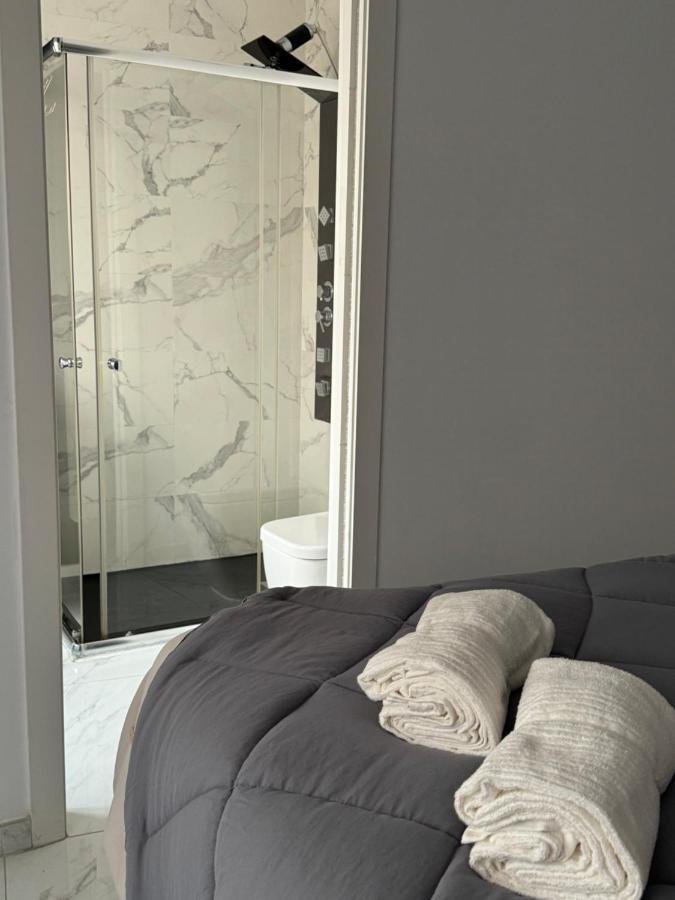 Nice Apartment Alicante Center Bagian luar foto