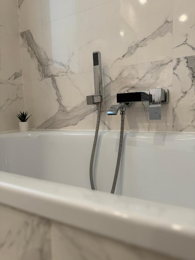 Nice Apartment Alicante Center Bagian luar foto